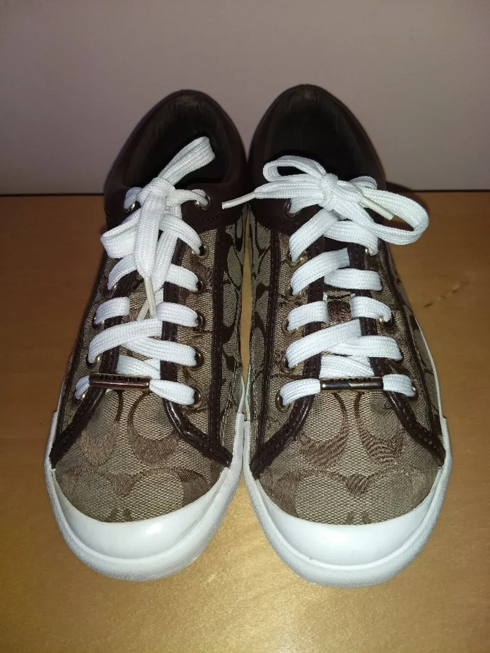 COACH Women's Sneakers Size 7.5B
